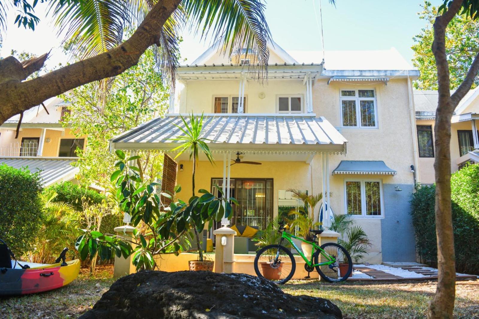 Wolmar Flic En Flac 3 Bedroom Beach Villa 외부 사진
